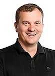 Врач Чернецов Максим Владимирович
