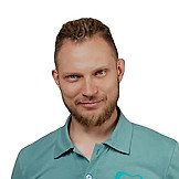 Врач Елендо Михаил Борисович