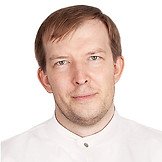 Врач Гончаров Иван Сергеевич