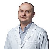 Врач Клюев Роман Сергеевич