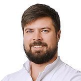 Врач Лобанов Артур Дмитриевич