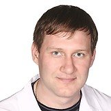 Врач Лысак Роман Владимирович