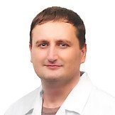 Врач Повчинец Максим Викторович
