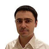 Врач Серов Дмитрий Олегович